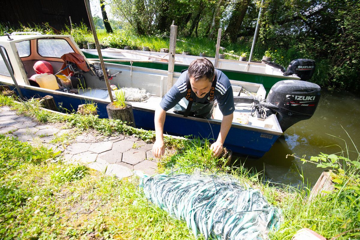 Albert Bösch möchte nichts lieber, als seine Netze wieder für große Fischfänge auslegen. Klaus Hartinger(3)