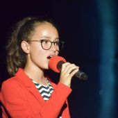 „Coco Superstar“ auf der Bühne in Lingenau