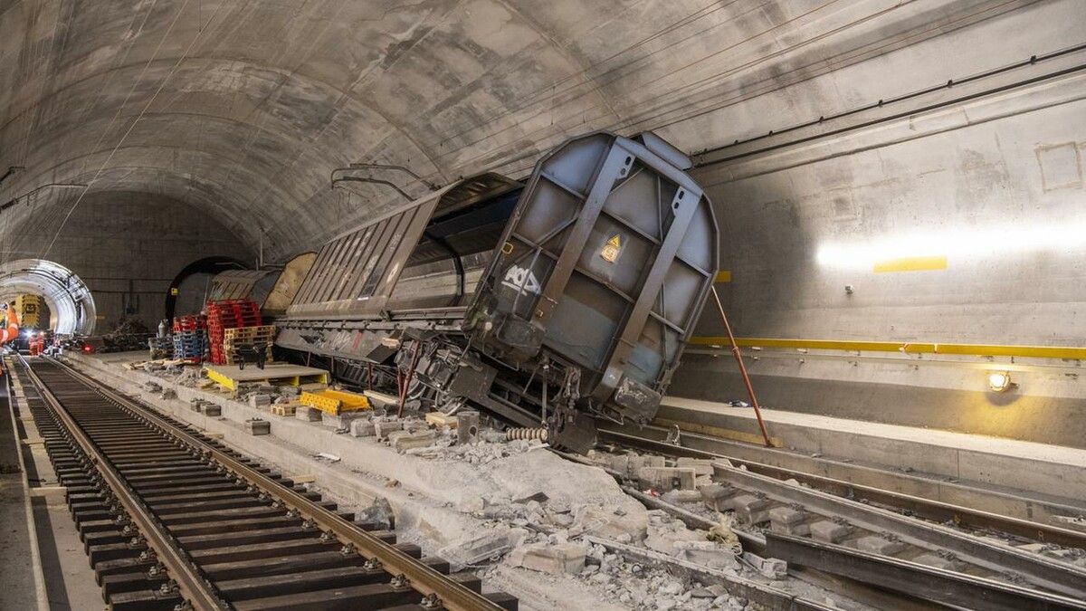 Am 10. August 2023 entgleiste im Tunnel ein Güterzug. Dpa