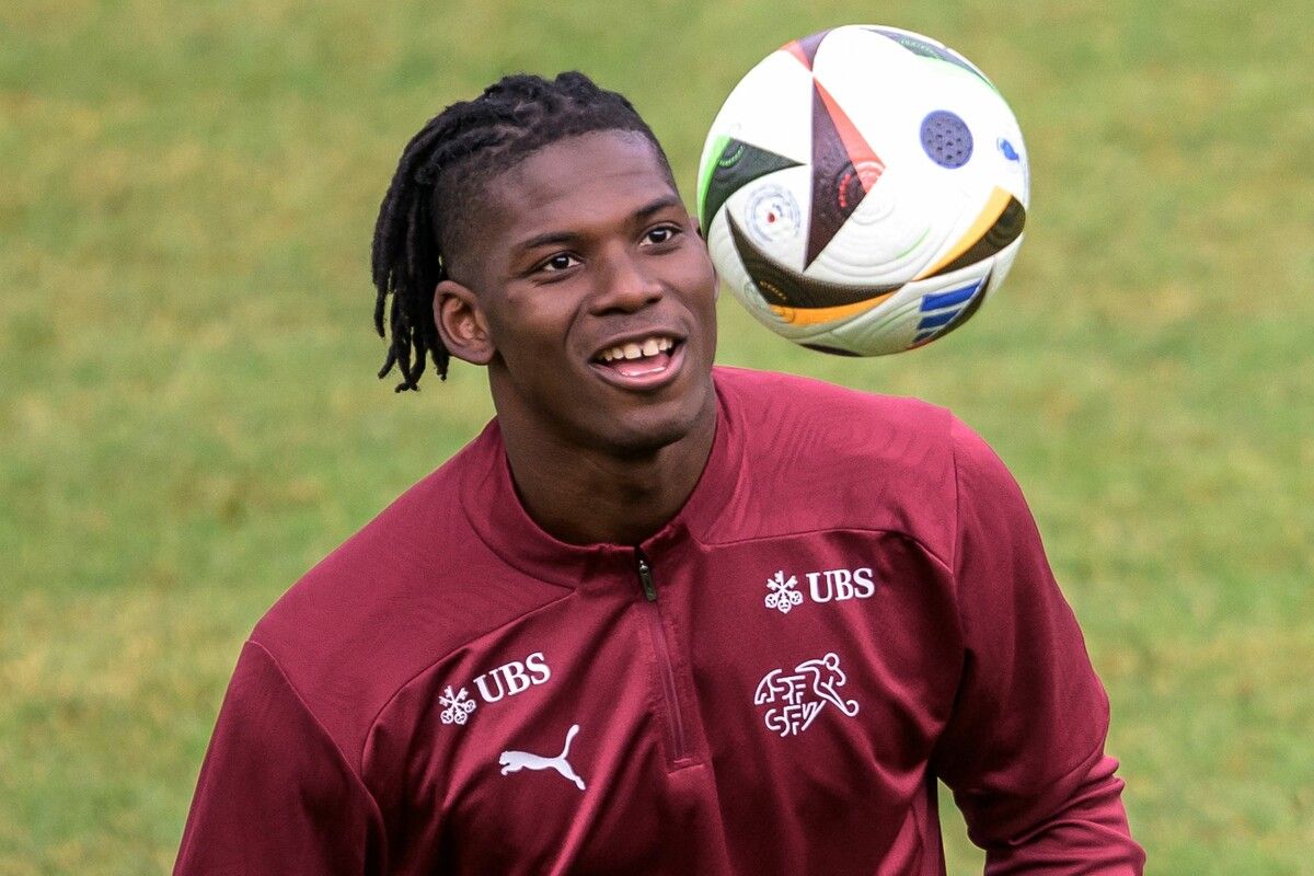 Auf Breel Embolo, Spieler des AS Monaco unter Trainer Adi Hütter, ruhen die offensiven Hoffnungen bei der Schweiz vor dem Auftakt gegen Ungarn.apa
