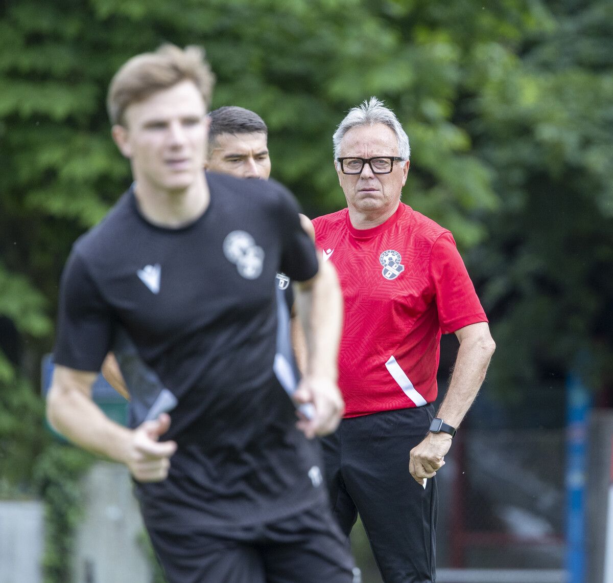 Auf Lars Nussbaumer und Trainer Regi van Acker wartet ein erster Testpartner.Paulitsch