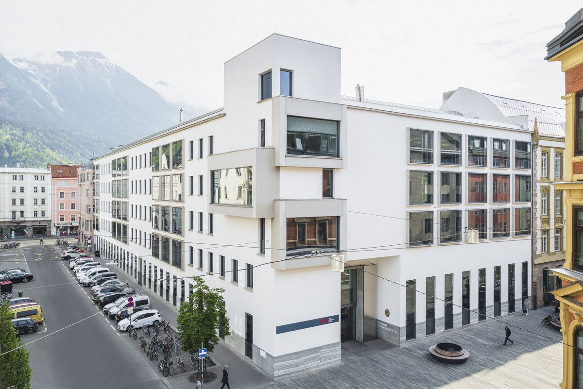 Das BTV Stadtforum Innsbruck ist das Hauptquartier der regionalen und erfolgreichen Bank. ⇒FA/Schrott