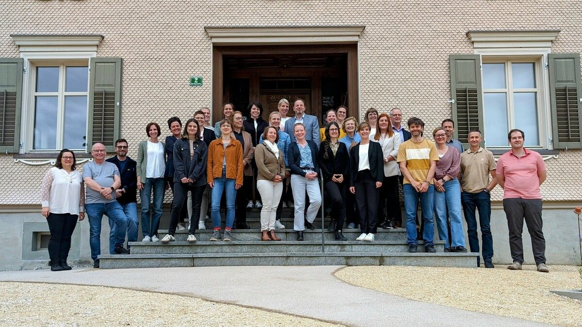 Beim ersten Treffen waren 31 Teilnehmer dabei. Das Bündnis wurde vom aks, der Regio Vorderland-Feldkirch und der Deutschen Allianz Klimawandel und Gesundheit initiiert. aks