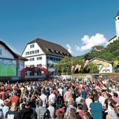 Holen Sie Ihre Fan-Schminke!