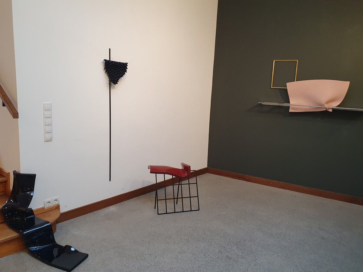 Blick in die Ausstellung in der Galerie 9und20. THS