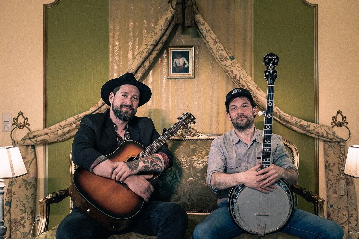Das Duo Mainfelt wird am kommenden Samstag für rockige Stimmung im Freudenhaus sorgen. Caravan
