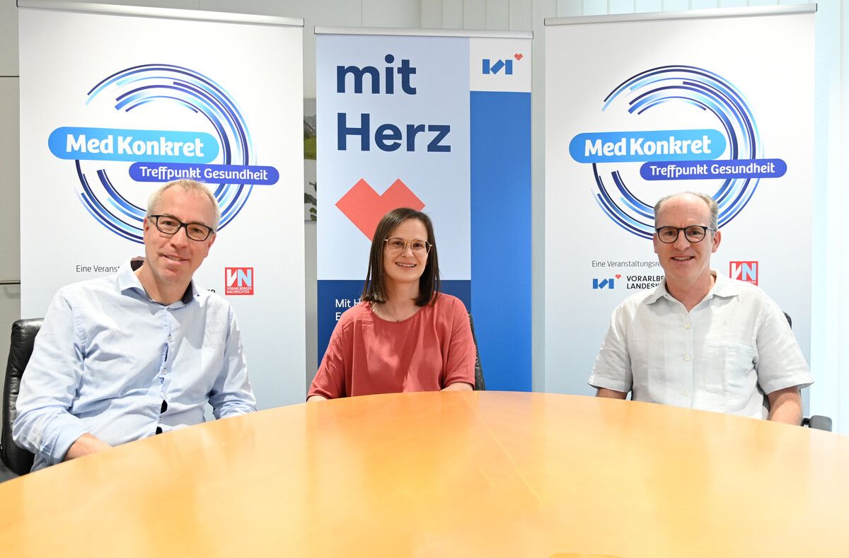 Das Expertenteam des LKH Feldkirch: Oberarzt Hannes Lienhart, Oberärztin Heidi Aichner und Diplomkrankenpfleger Gerhard Aspalter. (v.l.)vlkh