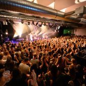 Neuer Überraschungs-Headliner beim Poolbar Festival