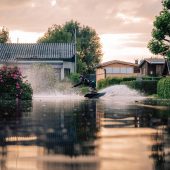 Mit dem Wakeboard durch Klein Venedig