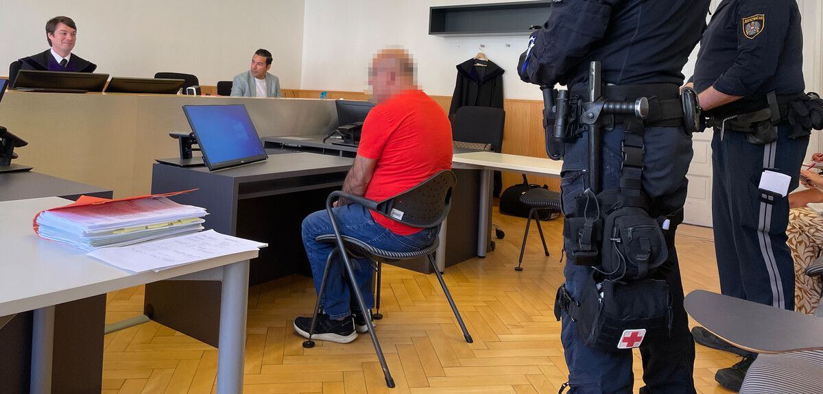 Der Angeklagte zeigte sich vollumfänglich geständig. Swozilek
