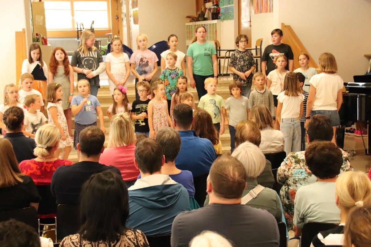 Der Bildsteiner Kinder- und Jugendchor lud zum Abschlusskonzert ein. nam