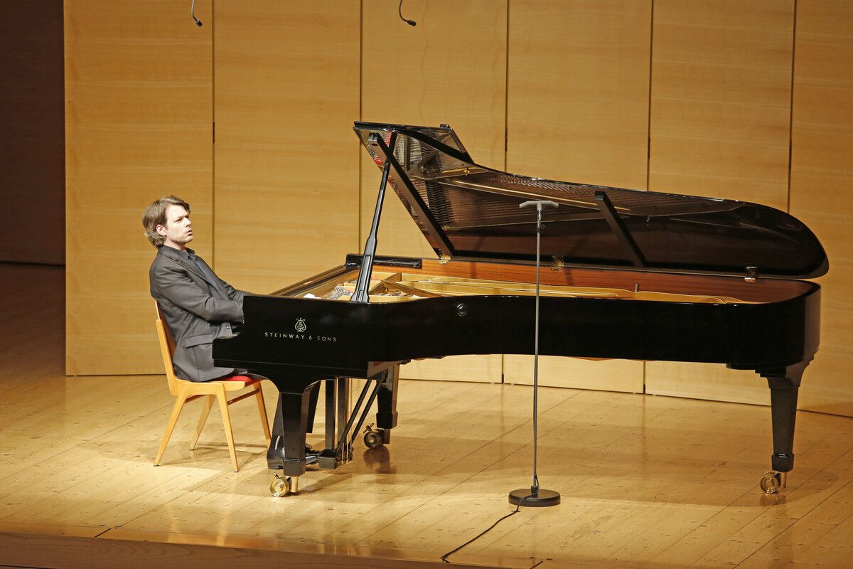Der französische Pianist David Fray gestaltete den Nachmittag mit Musik aus der Romantik. schubertiade