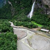 Schweizer Alpenautobahn ab 10. Juli wieder einspurig nutzbar