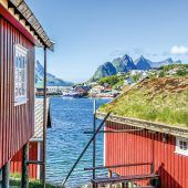 Fjorde, Berge und Idylle in Reine