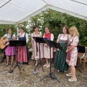 Im Klostergarten wird „gsunga und gspielt“