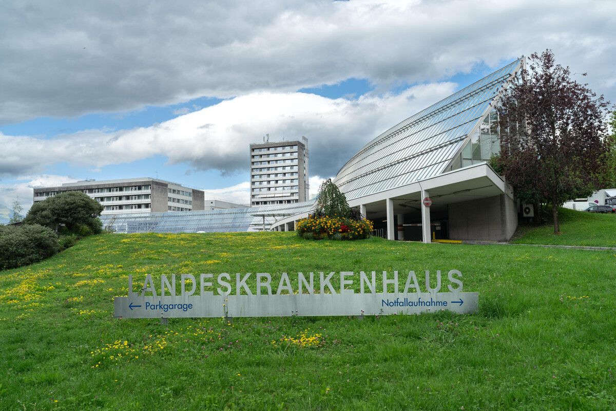 Im vergangenen Jahr wurden noch immer um gut ein Zehntel weniger Patienten stationär behandelt als vor der Pandemie. ⇒VN/DS