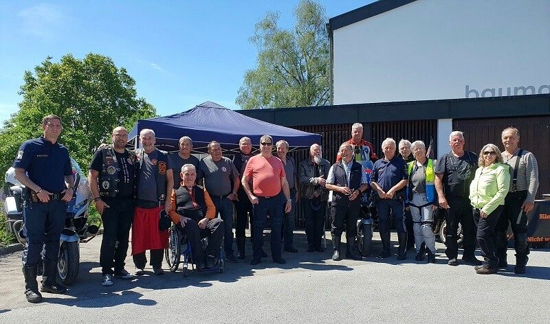 Die jährliche Motorradsegnung in Fußach zog zahlreiche internationale Besucher und PVÖ-Biker an.PVÖ