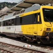 In der Montafonerbahn mit Messer verletzt