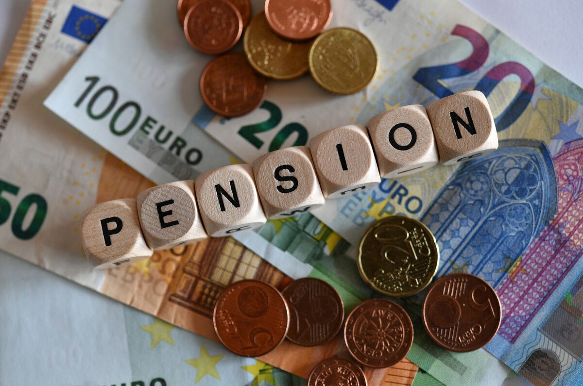Die Pensionsbeschlüsse der vergangenen Jahre belasten das Staatsbudget mit zusätzlichen 1,8 Milliarden Euro. APA/Barbara Gindl