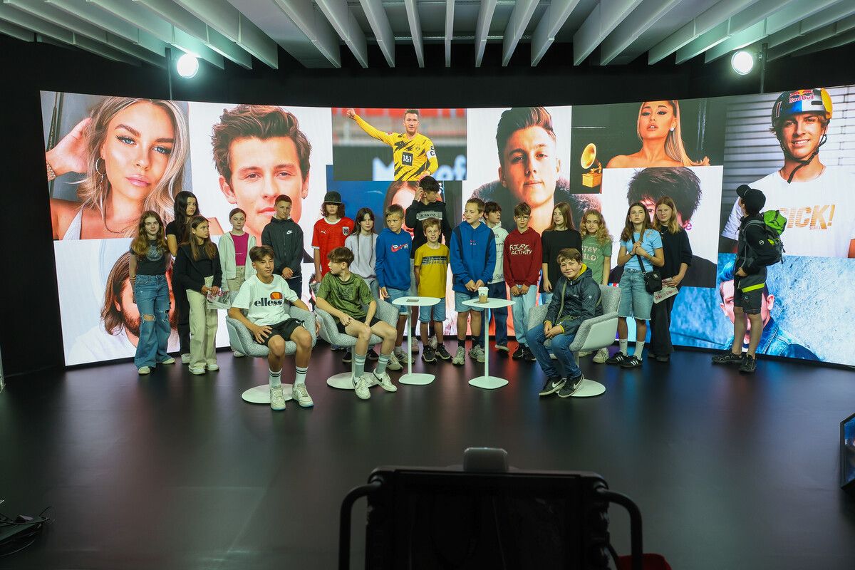 Die rund 20 Schüler besuchten unter anderem das Studio von Vorarlberg LIVE.