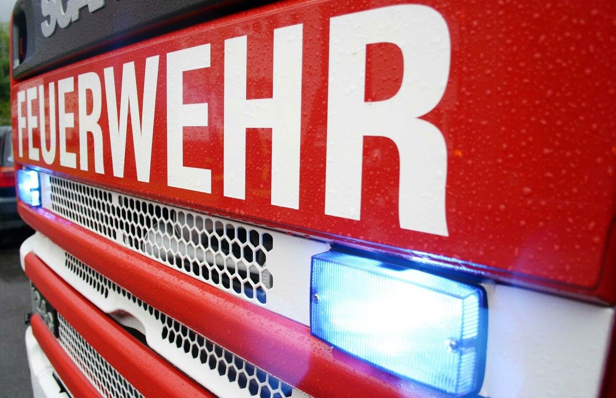 Die „unbefugte Bewegungsfahrt“ mit dem Feuerwehrauto wurde von der Polizei in Dornbirn gestoppt. MEZ
