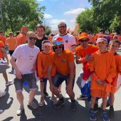 Rot-Weiß-Rot und viel Orange