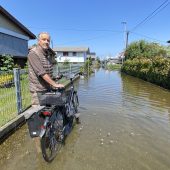 In Klein Venedig hat man sich mit dem anhaltenden Hochwasser arrangiert. »A6