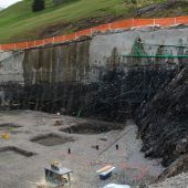Baustart beim Warther Skischulhaus