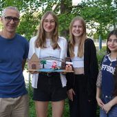 Mittelschüler als ­Brückenbauer