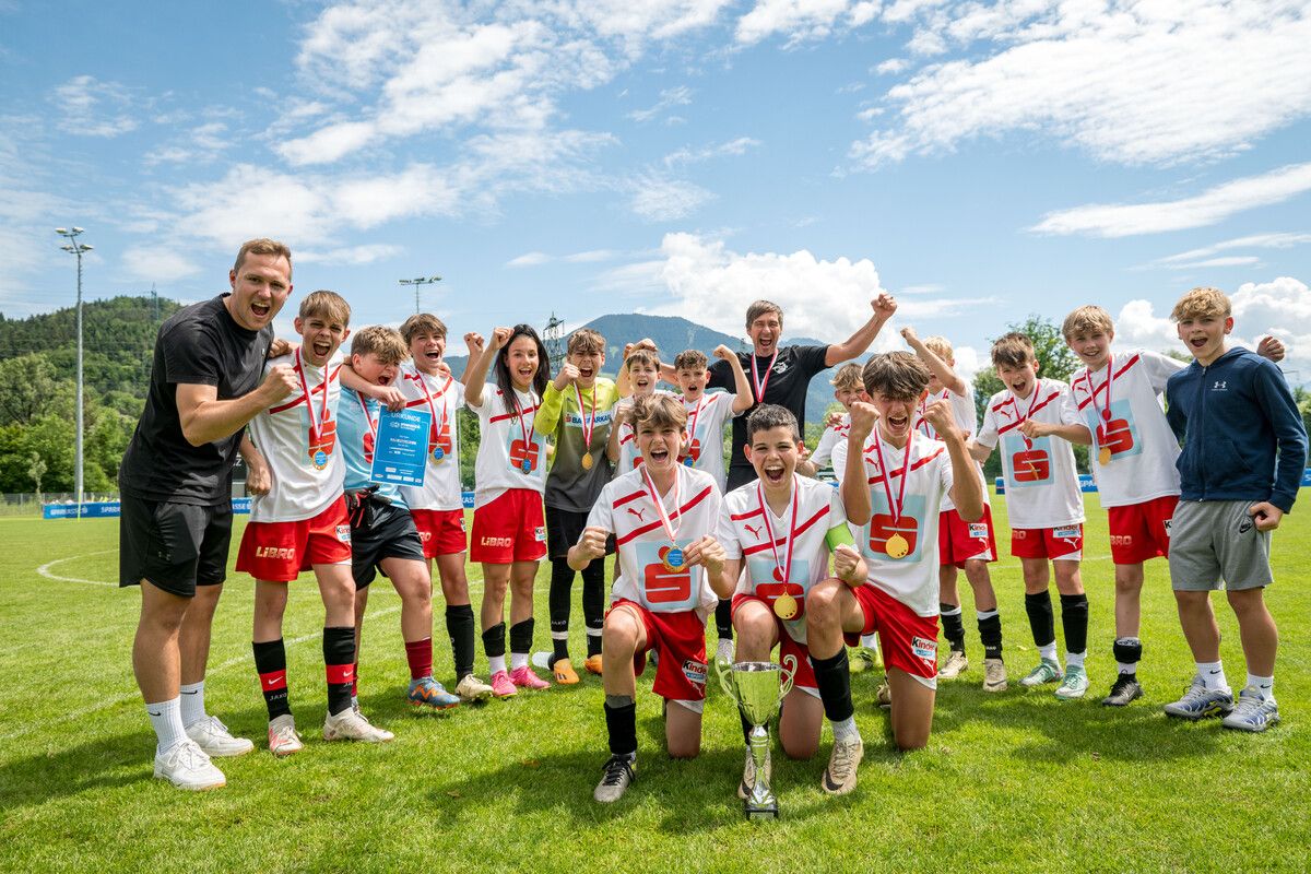 Landessieger SMS Nüziders bestreitet am Sonntag ab 9.30 Uhr das Eröffnungsspiel.Beate Rhomberg