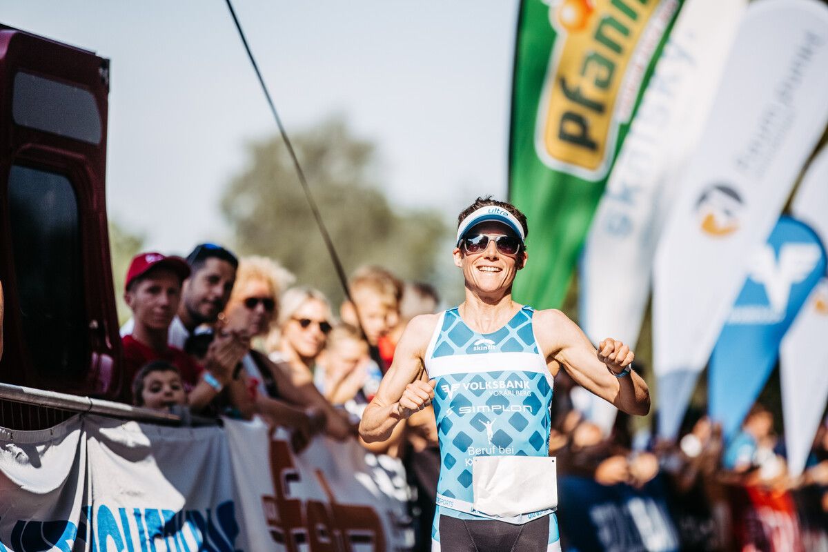 Lena Berlinger absolviert den ersten Triathlon nach ihrer Babypause. VN/Sams