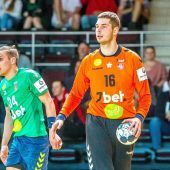 Zwei rote Teufel bei Litauen dabei