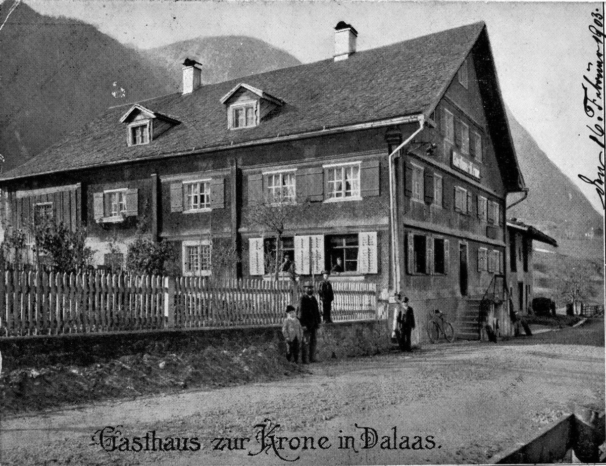Postkarte des Gasthofs Krone in Dalaas.Archiv Museumsverein Klostertal