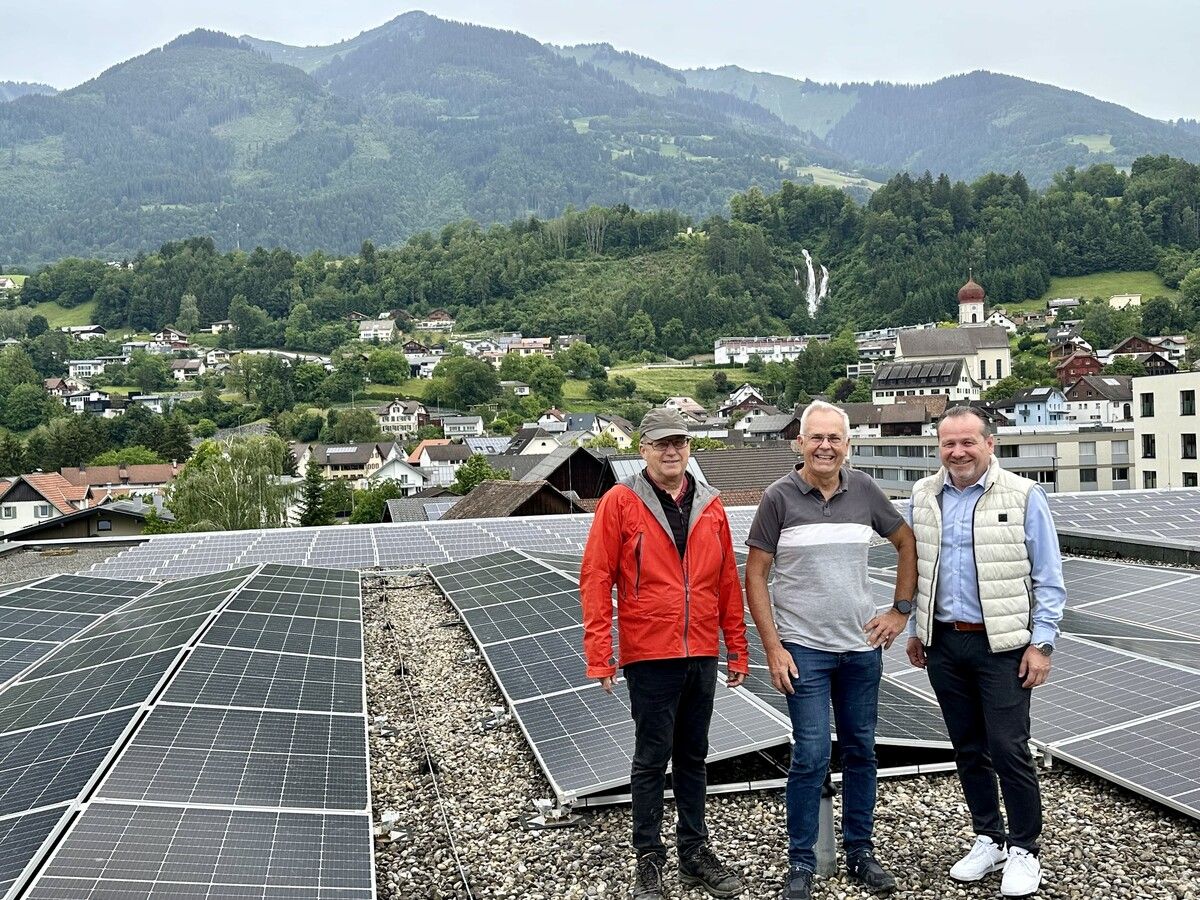 Projektinitiator Franz Haid, e5-Teamleiter Otto Rinner und Bgm. Harald Witwer. 