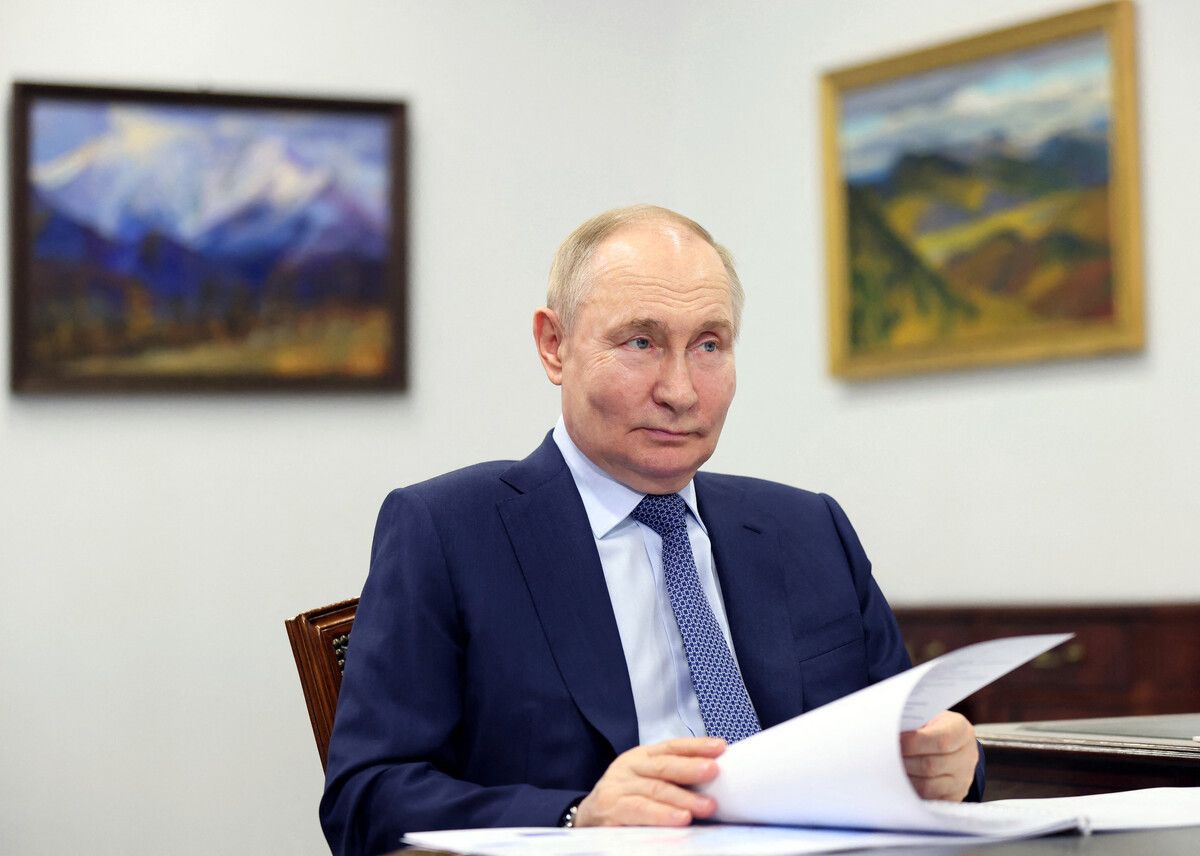 Russlands Präsident Putin freut sich über Hilfe aus Nordkorea. Reuters