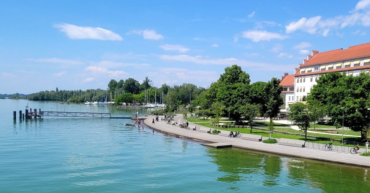 So zeigte sich der Bodensee am Freitag am Kaiserstrand. BMS