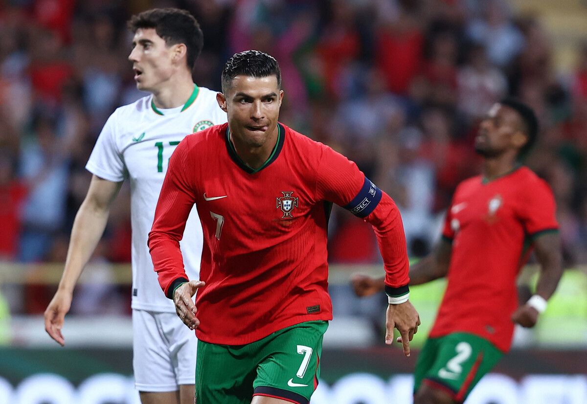 Soccer Football - International Friendly - Portugal v Ireland - Aveiro Municipal Stadium, Aveiro, Portugal - June 11, 2024 Portugal's Cristiano Ronaldo celebrates scoring their third goal REUTERS/Rodrigo Antunes