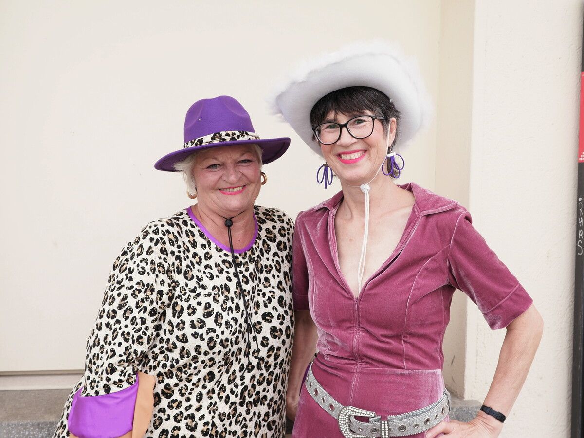 Unter den Mitwirkenden: Maria Hämmerle und Alice Mansfield.
