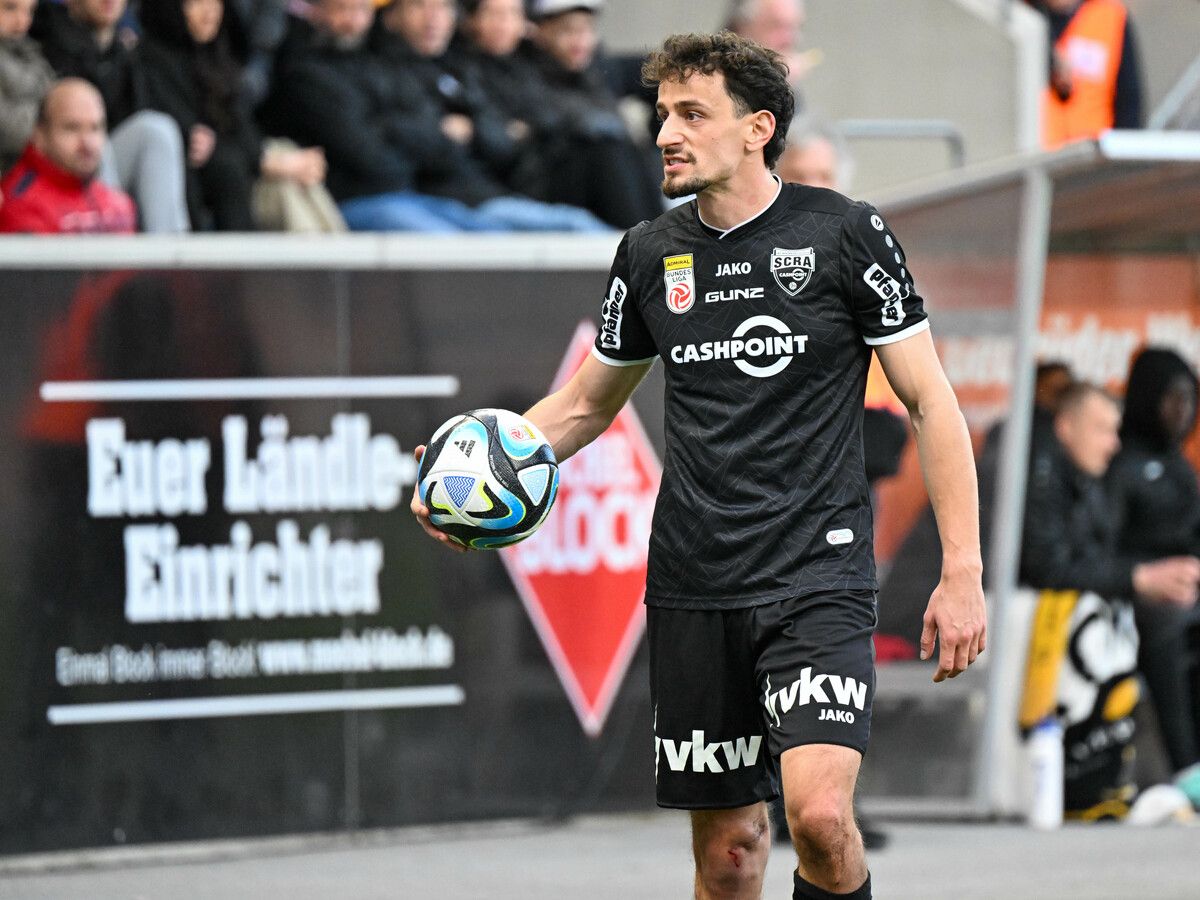 Vesel Demaku übernimmt beim SCR Altach viel Verantwortung.Gepa