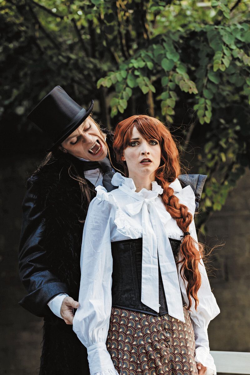 VN-Abonnent:innen besuchen „Dracula“ bei den Langenargener Festspielen zum Vorteilspreis und sparen 10 Prozent auf eine Eintrittskarte.Nina Broell