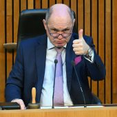 Politik in Kürze