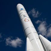 Hightech-Stickerei hebt ab mit Ariane 6