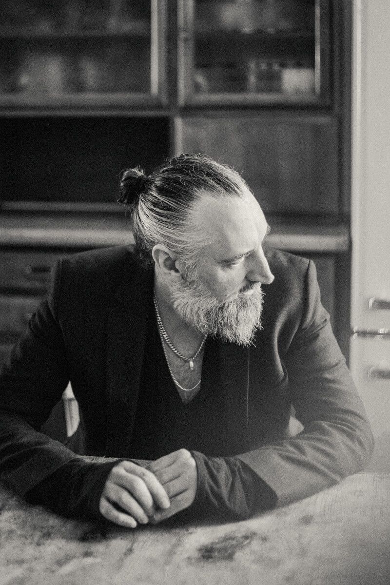 Am Freitag, 2. August 2024, tritt der britische Singer-Songwriter Fink beim Poolbar Festival auf – die VN verlosen 2 x 2 Karten.Veranstalter