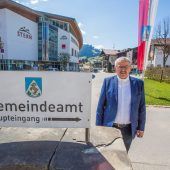 Andi Haid nimmt den Hut