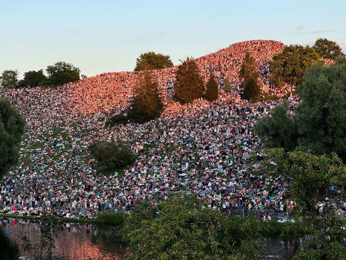 Auf dem Olympiaberg versammelten sich rund 28.000 Fans. RTS