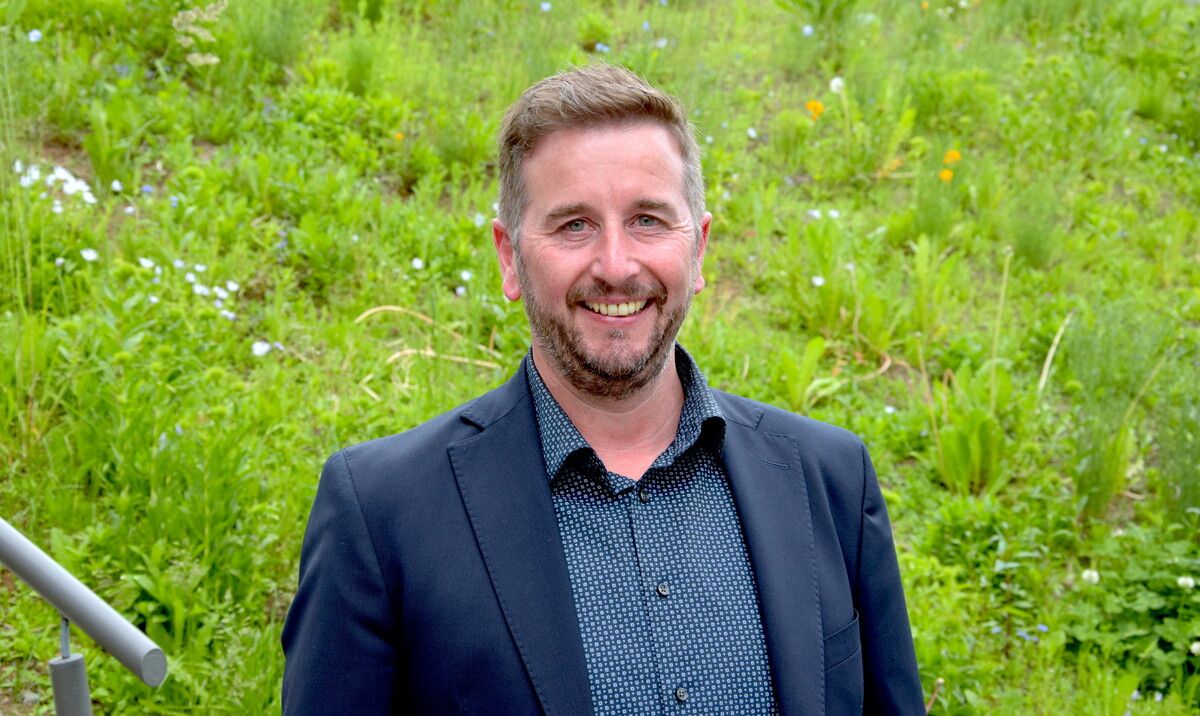Bürgermeister Daniel Sandrell würde eine Zusammenlegung beider Kindergärten bevorzugen. SCO