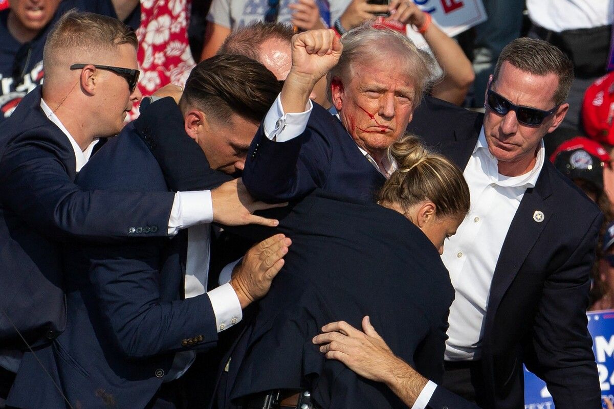 Das Bild von Trump nach dem Anschlag wird in die Geschichte eingehen.AFP