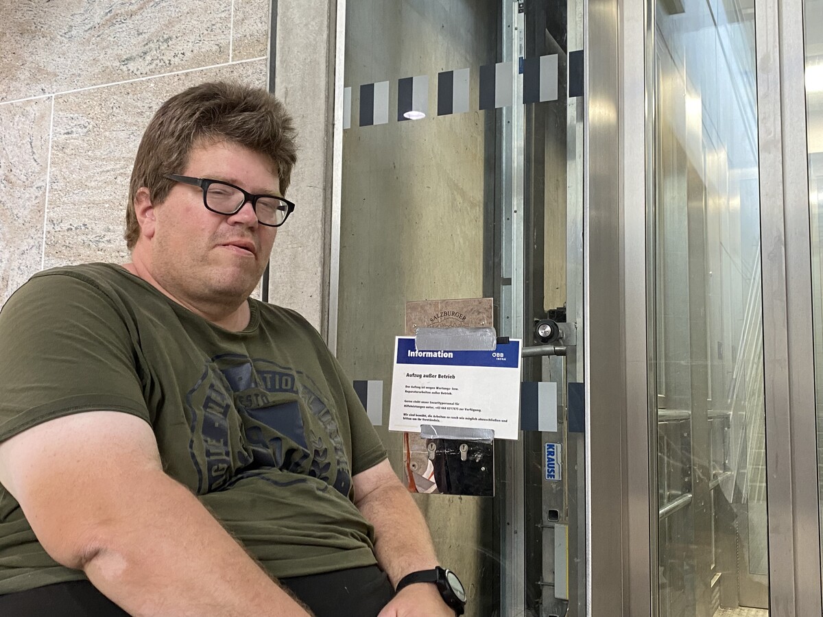 David Mitteregger ist auf den Lift angewiesen. In Lustenau kämpft man jedoch mit längeren Ausfallzeiten. VN/Rauch
