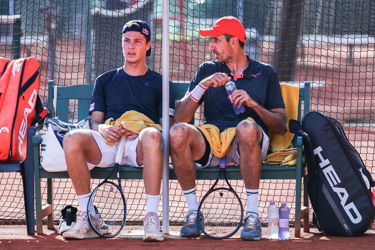 Der 18-jährige Harder Joel Schwärzler und der um 20 Jahre ältere Philipp Oswald wurden beim ATP-125er in Salzburg in der Vorschlussrunde gestoppt.GEPA