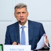 Politik in Kürze